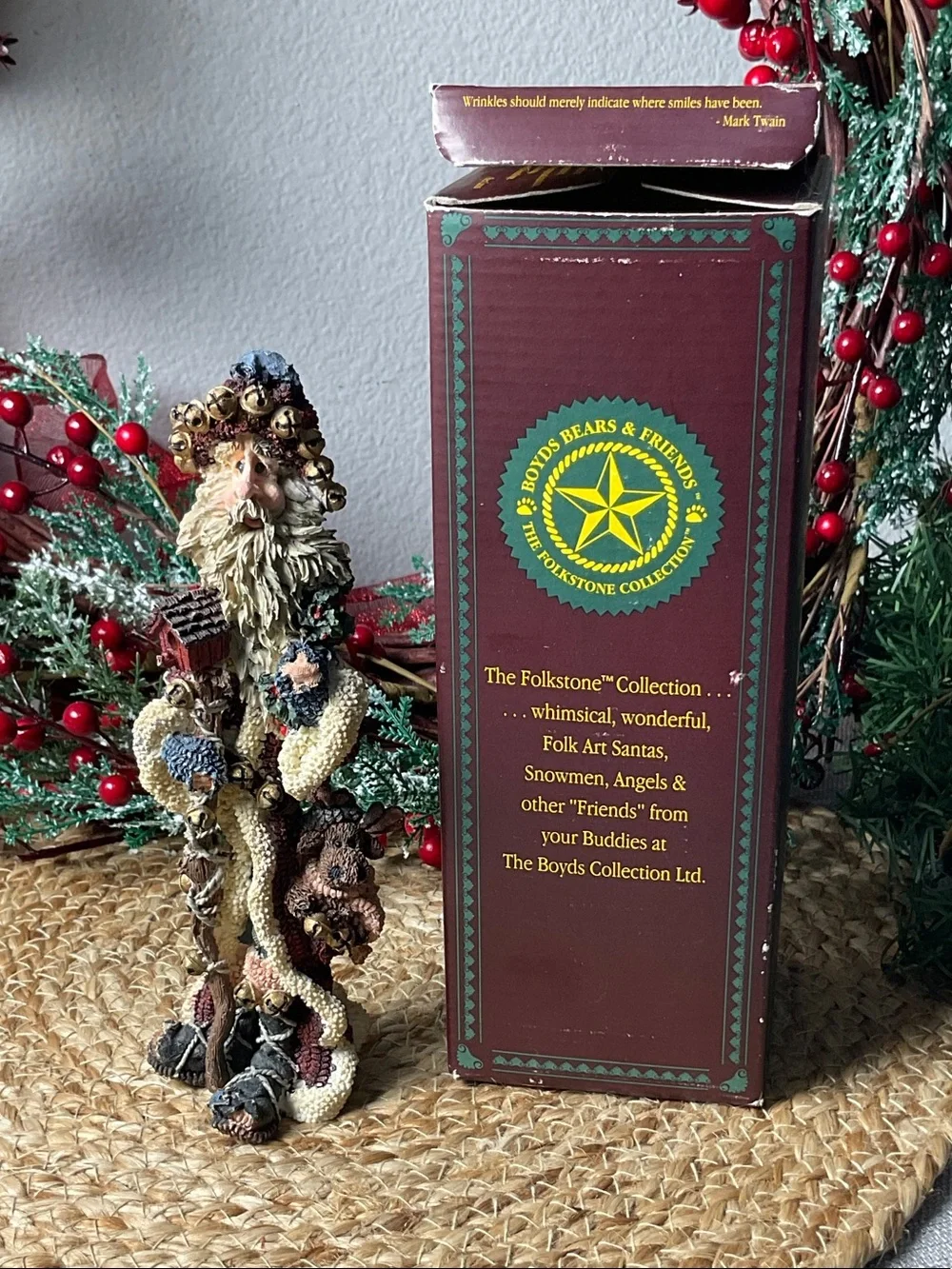 Boyd’s Bear Folkstone N.A.-Nick of the North Santa #2804 With Original Box